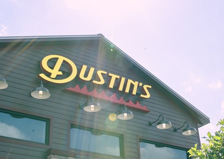 Dustins BBQ